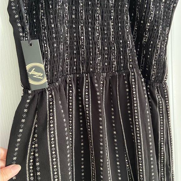 Beautiful NEW with TAGS  black jumpsuit size L - Picture 5 of 9
